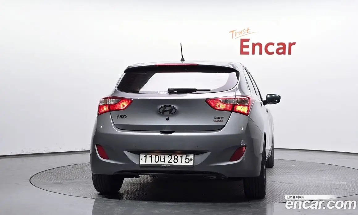 Hyundai i30 2014 1.6 автомат (гидро), фото 4 Hyundai i30 2014 1.6 автомат (гидро), фото 4