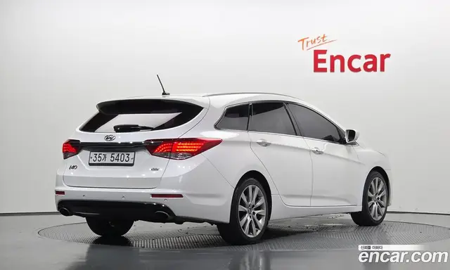 Hyundai i40 2013 2.0 автомат (гидро), миниатюра 2