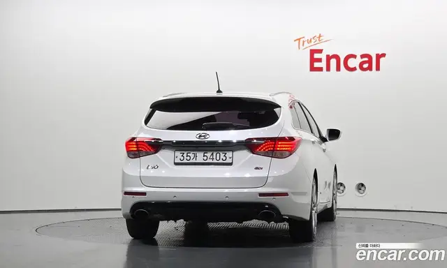 Hyundai i40 2013 2.0 автомат (гидро), миниатюра 4