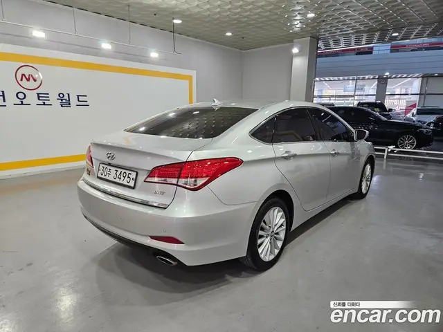 Hyundai i40 2013 1.7 автомат (гидро), миниатюра 5 Hyundai i40 2013 1.7 автомат (гидро), миниатюра 5