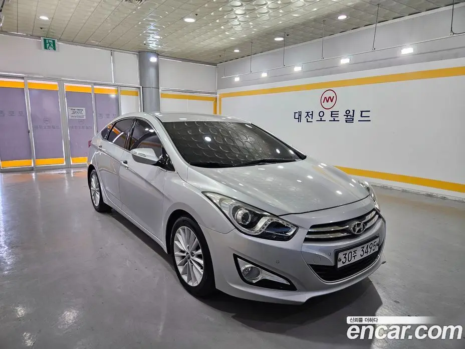 Hyundai i40 2013 1.7 автомат (гидро), фото 6 Hyundai i40 2013 1.7 автомат (гидро), фото 6