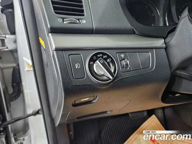 Hyundai i40 2013 1.7 автомат (гидро), миниатюра 10 Hyundai i40 2013 1.7 автомат (гидро), миниатюра 10