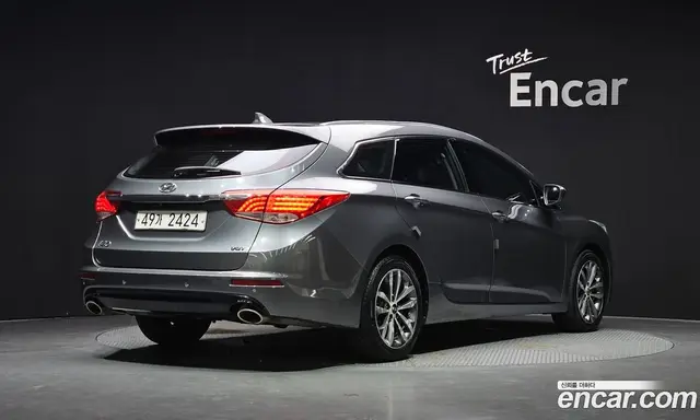 Hyundai i40 2014 1.7 автомат (гидро), миниатюра 2