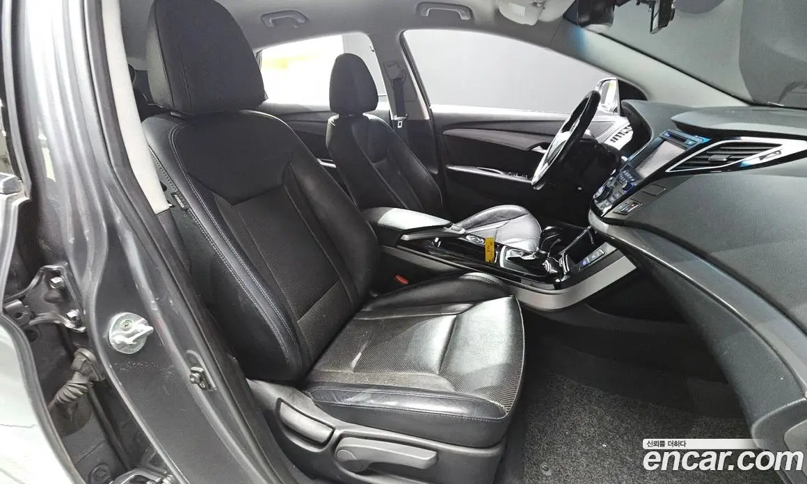 Hyundai i40 2014 1.7 автомат (гидро), фото 11