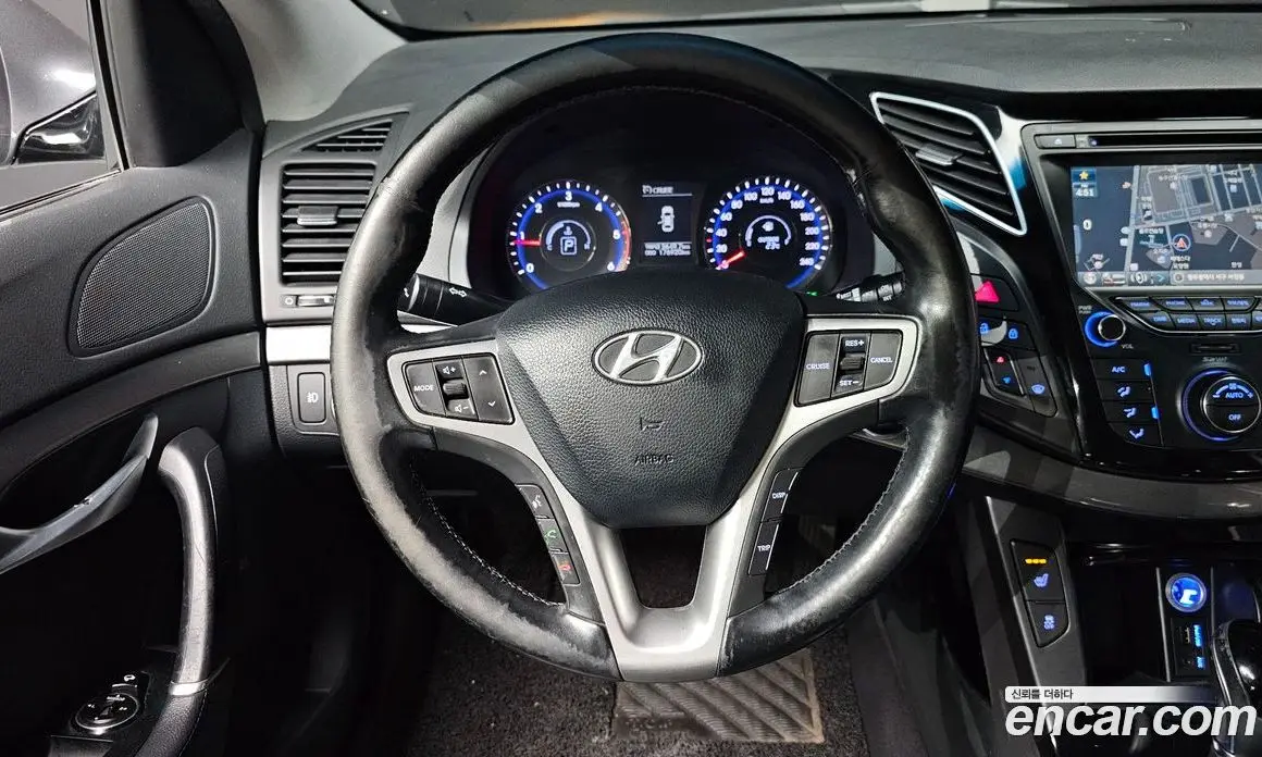 Hyundai i40 2014 1.7 автомат (гидро), фото 14