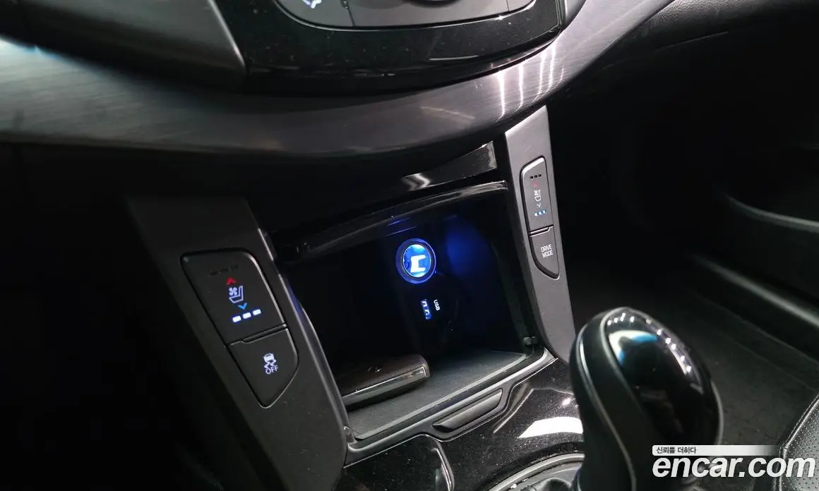 Hyundai i40 2016 1.7 автомат (гидро), фото 17