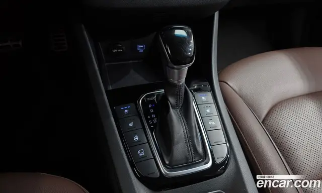 Hyundai Ioniq 2019 1.6 автомат (гидро), миниатюра 12