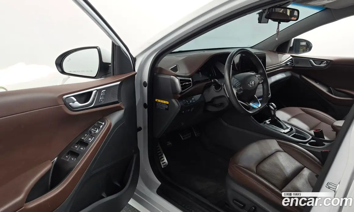 Hyundai Ioniq 2019 1.6 автомат (гидро), фото 13