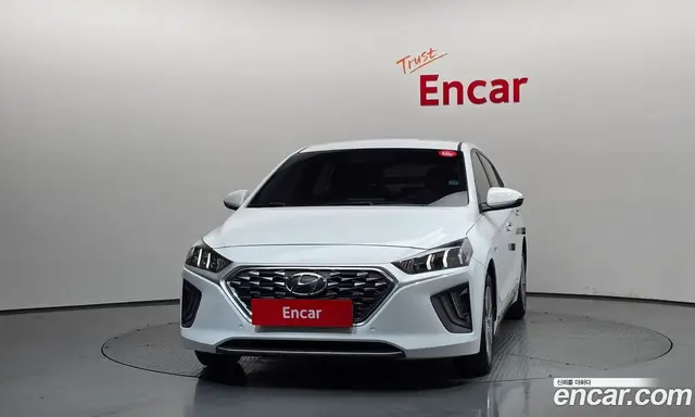 Hyundai Ioniq 2019 1.6 автомат (гидро), миниатюра 3