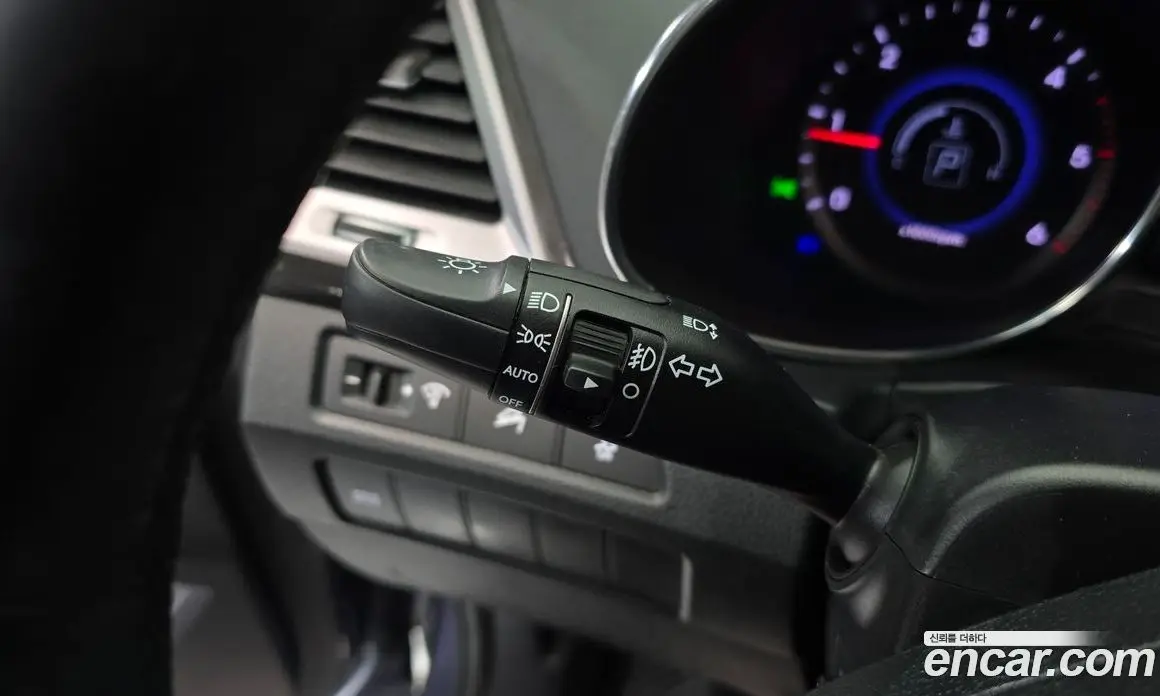 Hyundai Santa Fe 2013 2.0 автомат (гидро), фото 16