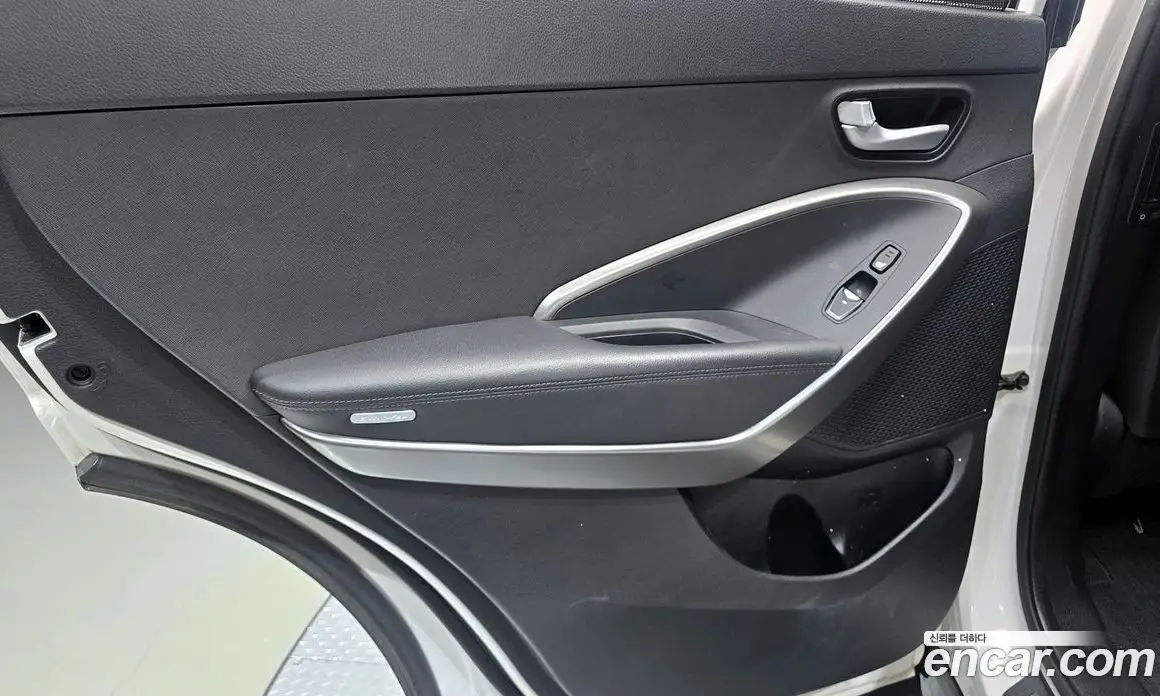 Hyundai Santa Fe 2015 2.0 автомат (гидро), фото 15