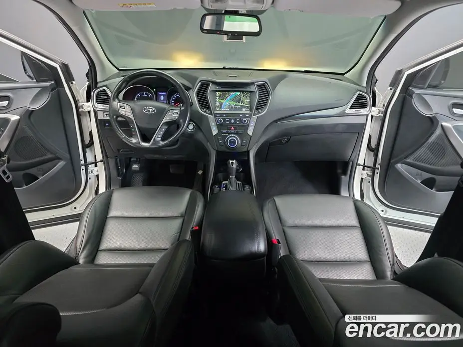 Hyundai Santa Fe 2015 2.0 автомат (гидро), фото 13