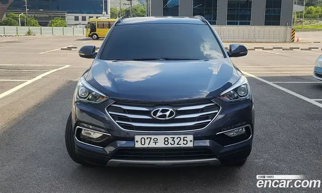Hyundai Santa Fe 2017 2.0 автомат (гидро), миниатюра 2