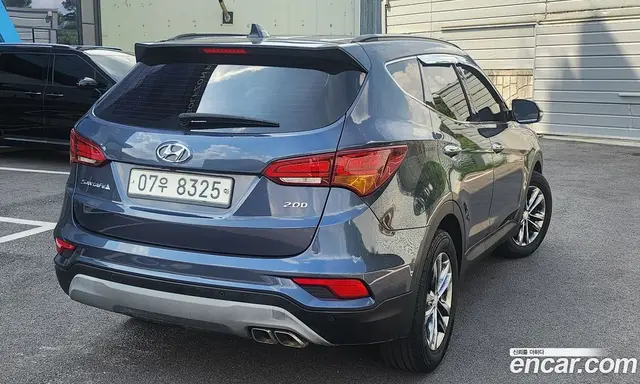 Hyundai Santa Fe 2017 2.0 автомат (гидро), миниатюра 3