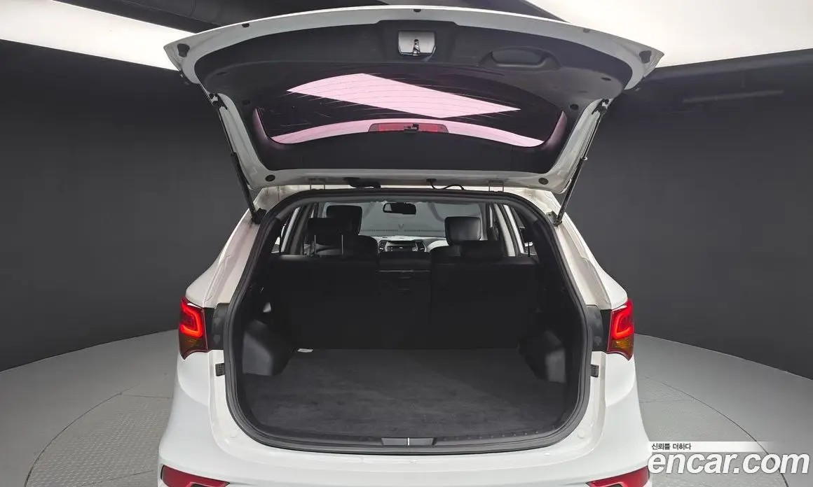 Hyundai Santa Fe 2017 2.0 автомат (гидро), фото 20