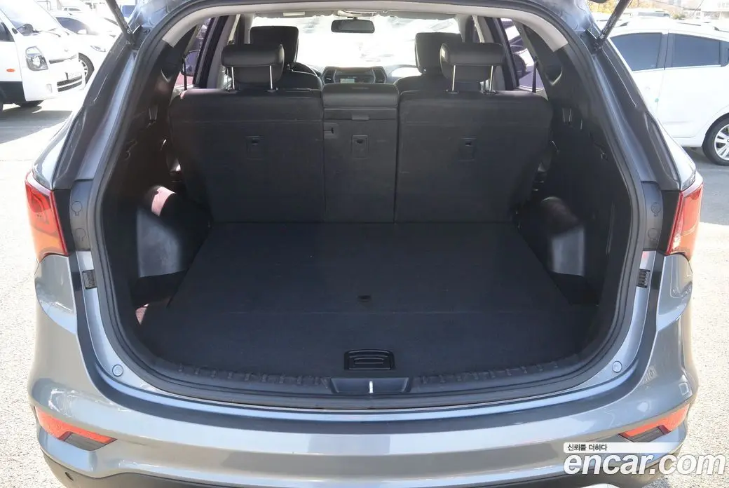 Hyundai Santa Fe 2017 2.0 автомат (гидро), фото 15