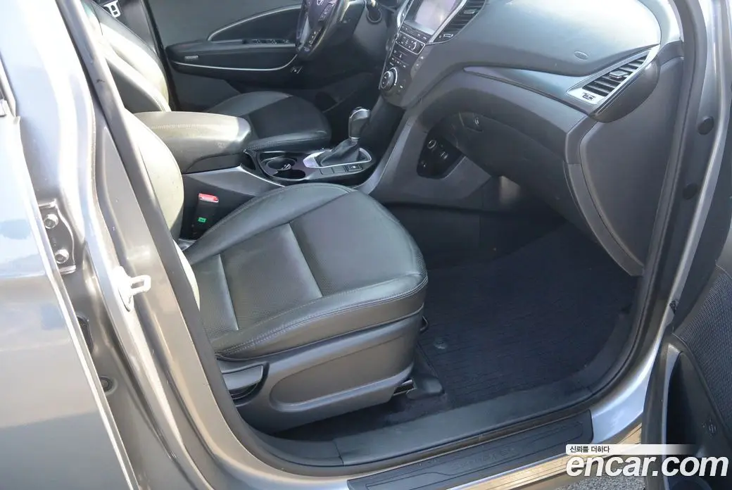 Hyundai Santa Fe 2017 2.0 автомат (гидро), фото 18