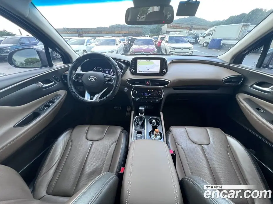 Hyundai Santa Fe 2018 2.0 автомат (гидро), фото 13