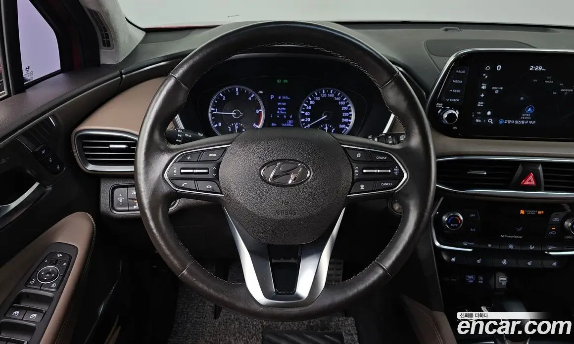 Hyundai Santa Fe 2019 2.0 автомат (гидро), фото 13 Hyundai Santa Fe 2019 2.0 автомат (гидро), фото 13