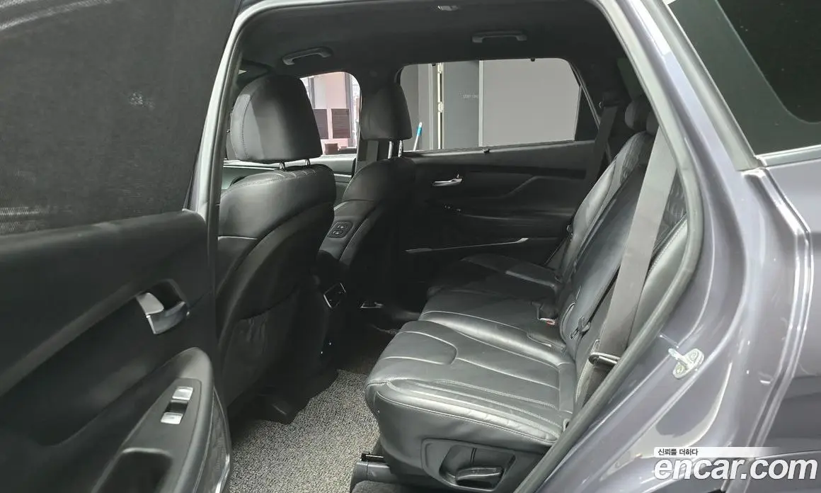 Hyundai Santa Fe 2020 2.2 автомат (гидро), фото 12 Hyundai Santa Fe 2020 2.2 автомат (гидро), фото 12