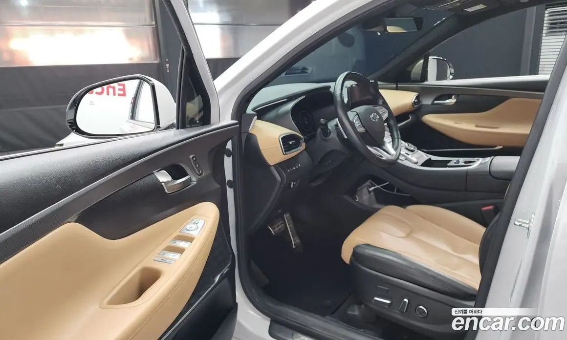 Hyundai Santa Fe 2021 1.6 автомат (гидро), фото 10 Hyundai Santa Fe 2021 1.6 автомат (гидро), фото 10