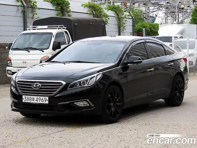Hyundai Sonata 2014 2.0 автомат (гидро), миниатюра 2