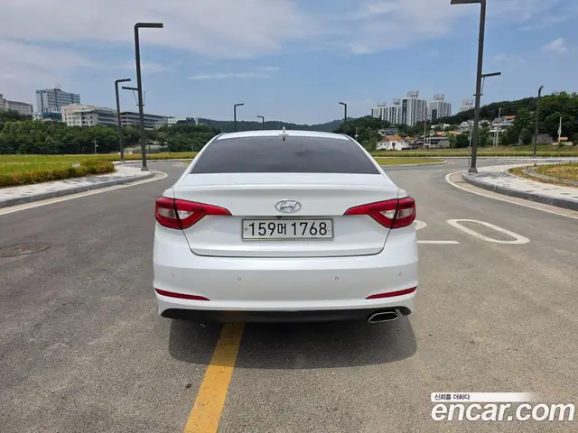 Hyundai Sonata 2015 2.0 автомат (гидро), миниатюра 5 Hyundai Sonata 2015 2.0 автомат (гидро), миниатюра 5