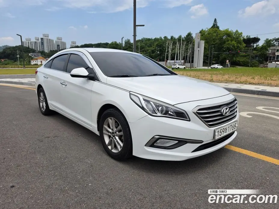 Hyundai Sonata 2015 2.0 автомат (гидро), фото 6 Hyundai Sonata 2015 2.0 автомат (гидро), фото 6
