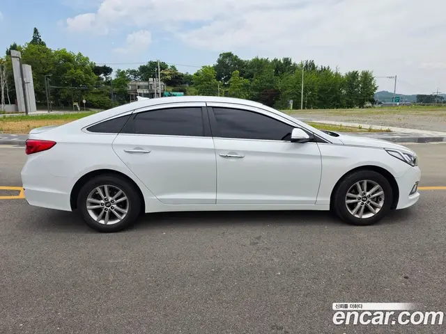 Hyundai Sonata 2015 2.0 автомат (гидро), миниатюра 7 Hyundai Sonata 2015 2.0 автомат (гидро), миниатюра 7