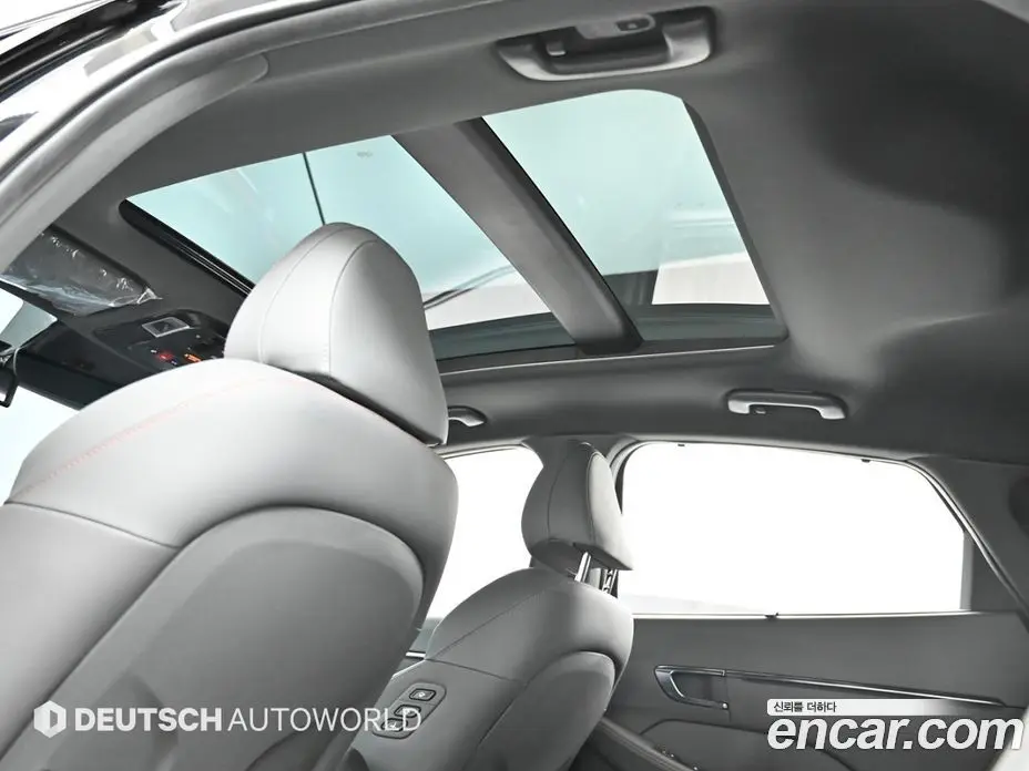 Hyundai Sonata 2023 2.5 автомат (гидро), фото 10