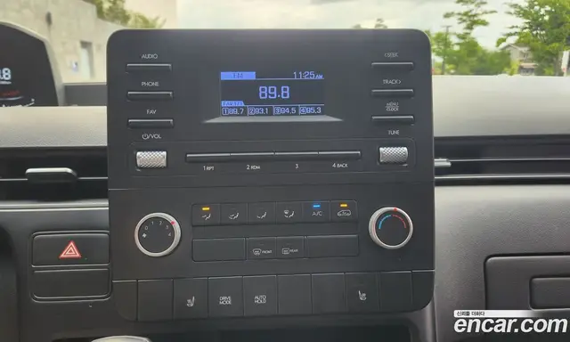 Hyundai Staria 2021 2.2 автомат (гидро), миниатюра 11