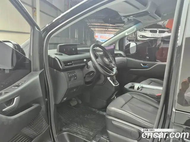 Hyundai Staria 2025 2.2 автомат (гидро), миниатюра 11