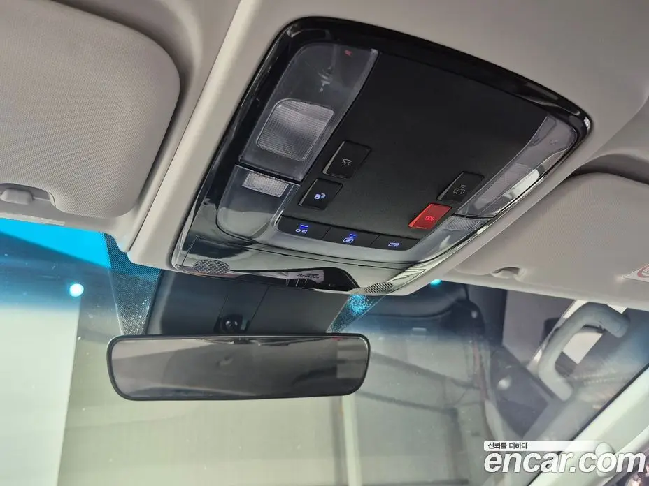 Hyundai Staria 2025 2.2 автомат (гидро), фото 15