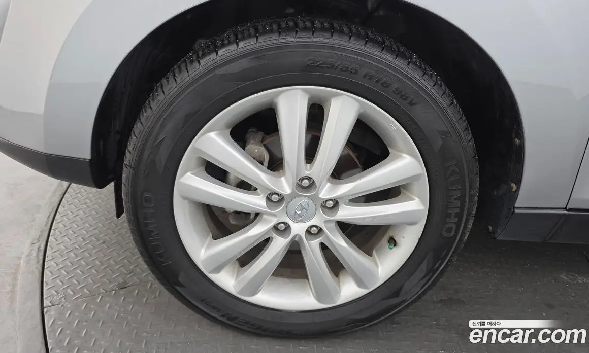 Hyundai Tucson 2009 2.0 автомат (гидро), фото 5 Hyundai Tucson 2009 2.0 автомат (гидро), фото 5