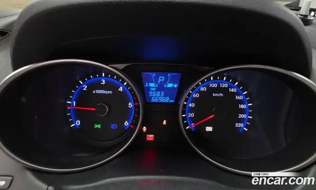 Hyundai Tucson 2009 2.0 автомат (гидро), миниатюра 8 Hyundai Tucson 2009 2.0 автомат (гидро), миниатюра 8
