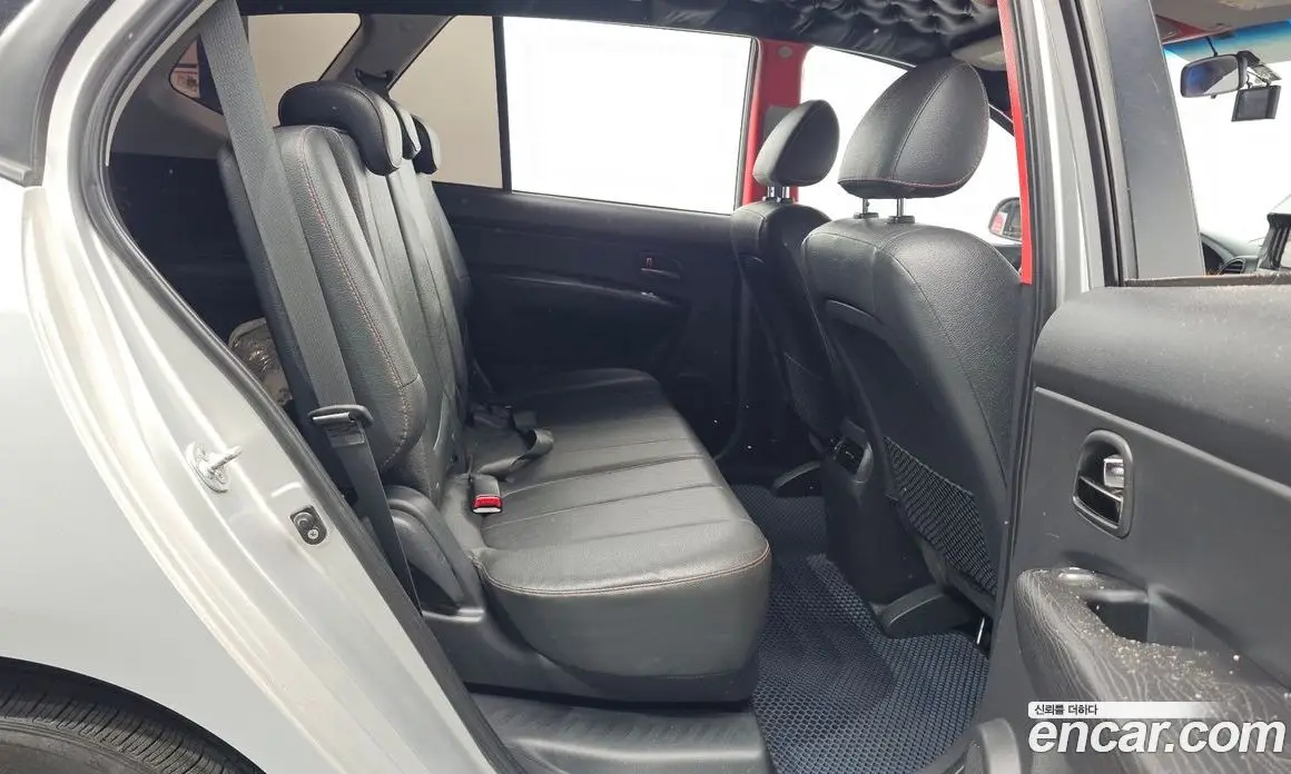 Kia Carens 2012 2.0 автомат (гидро), фото 11