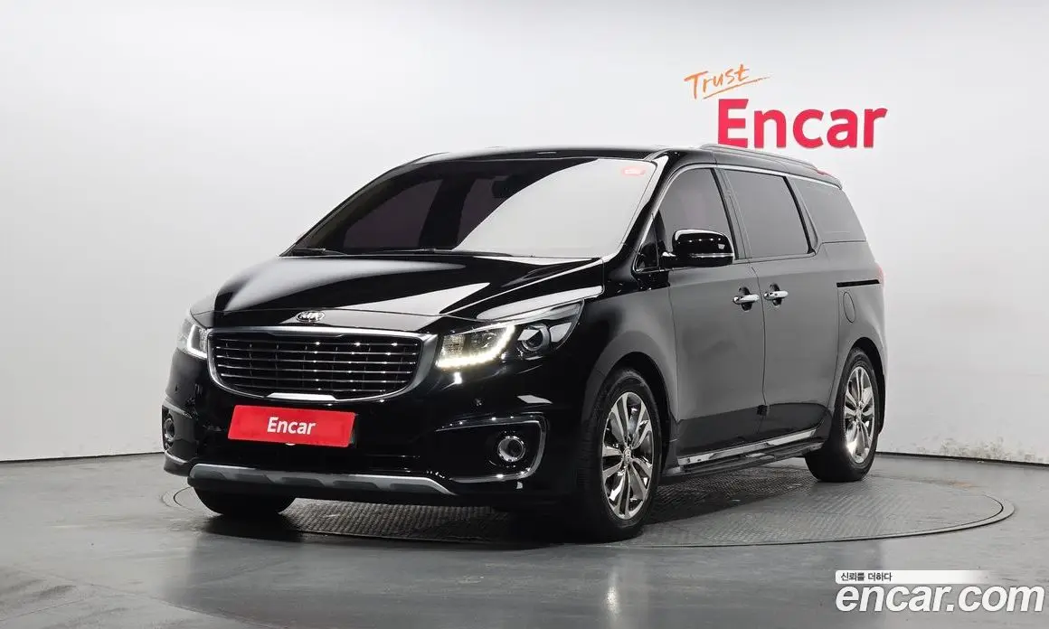 Kia Carnival 2016 2.2 автомат (гидро), фото 1 Kia Carnival 2016 2.2 автомат (гидро), фото 1