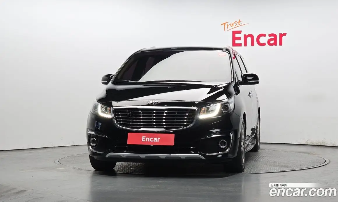 Kia Carnival 2016 2.2 автомат (гидро), фото 3 Kia Carnival 2016 2.2 автомат (гидро), фото 3