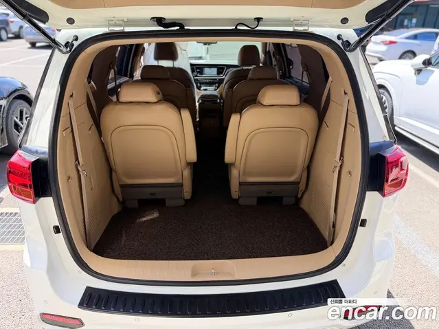 Kia Carnival 2020 2.2 автомат (гидро), миниатюра 5 Kia Carnival 2020 2.2 автомат (гидро), миниатюра 5