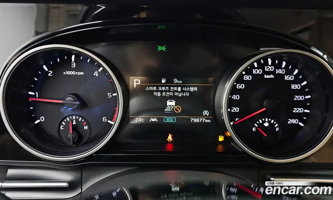 Kia Carnival 2020 2.2 автомат (гидро), фото 8