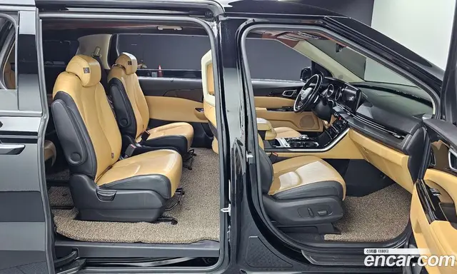 Kia Carnival 2020 2.2 автомат (гидро), миниатюра 11