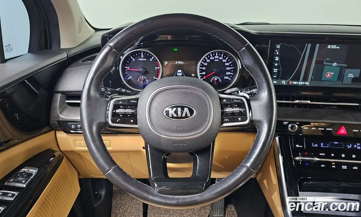 Kia Carnival 2020 2.2 автомат (гидро), фото 14