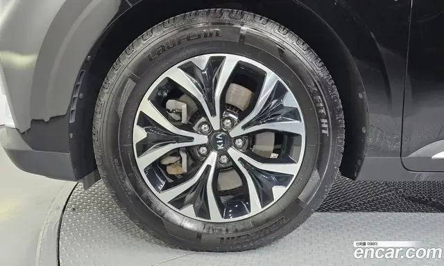 Kia Carnival 2020 2.2 автомат (гидро), миниатюра 5