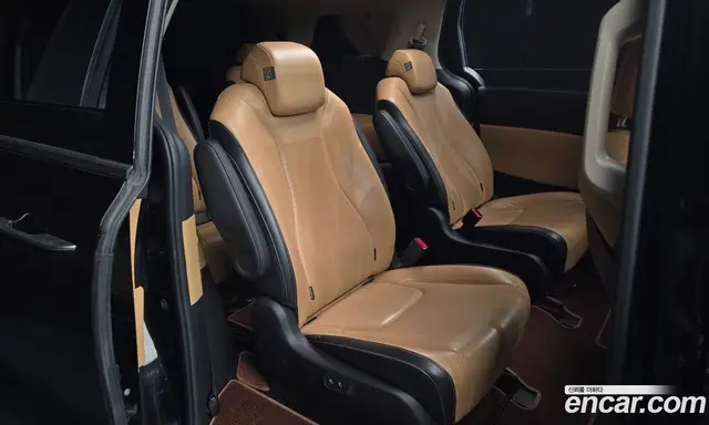 Kia Carnival 2020 2.2 автомат (гидро), миниатюра 11 Kia Carnival 2020 2.2 автомат (гидро), миниатюра 11
