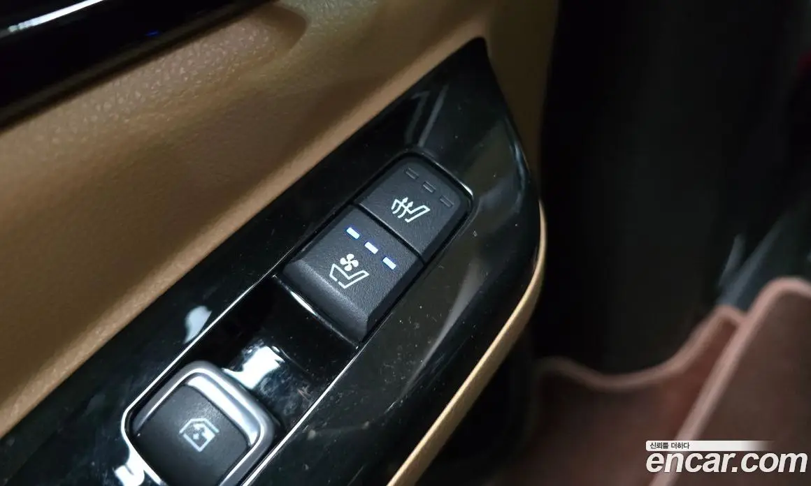 Kia Carnival 2020 2.2 автомат (гидро), фото 17 Kia Carnival 2020 2.2 автомат (гидро), фото 17