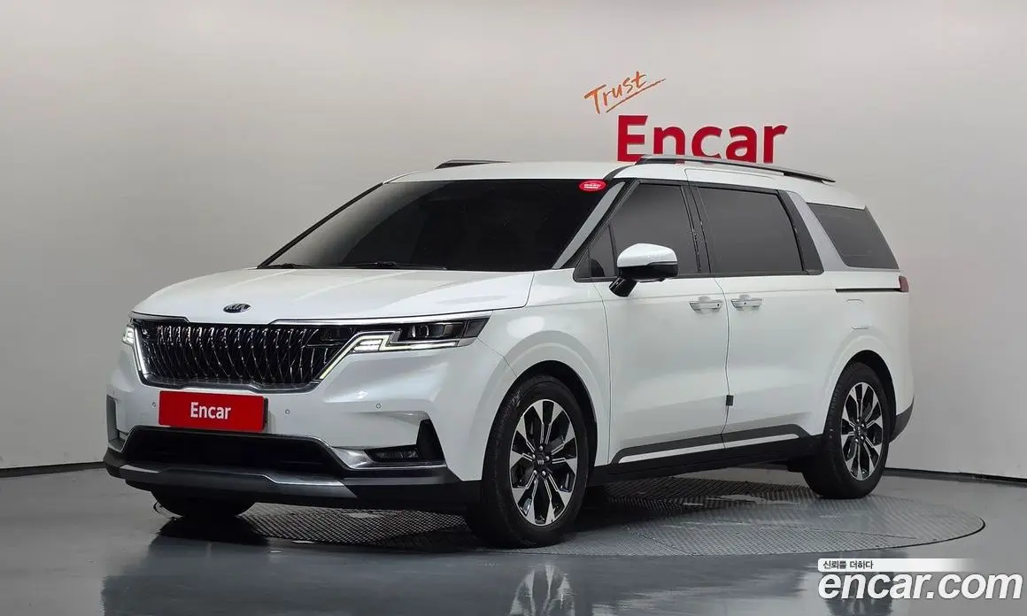 Kia Carnival 2020 2.2 автомат (гидро), фото 1 Kia Carnival 2020 2.2 автомат (гидро), фото 1