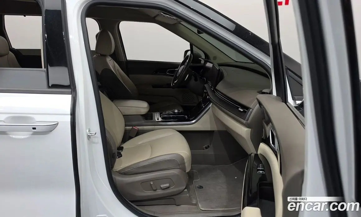 Kia Carnival 2020 2.2 автомат (гидро), фото 16 Kia Carnival 2020 2.2 автомат (гидро), фото 16