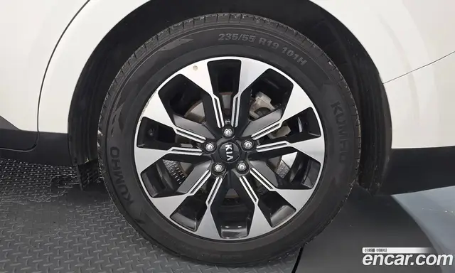Kia Carnival 2020 2.2 автомат (гидро), миниатюра 7 Kia Carnival 2020 2.2 автомат (гидро), миниатюра 7