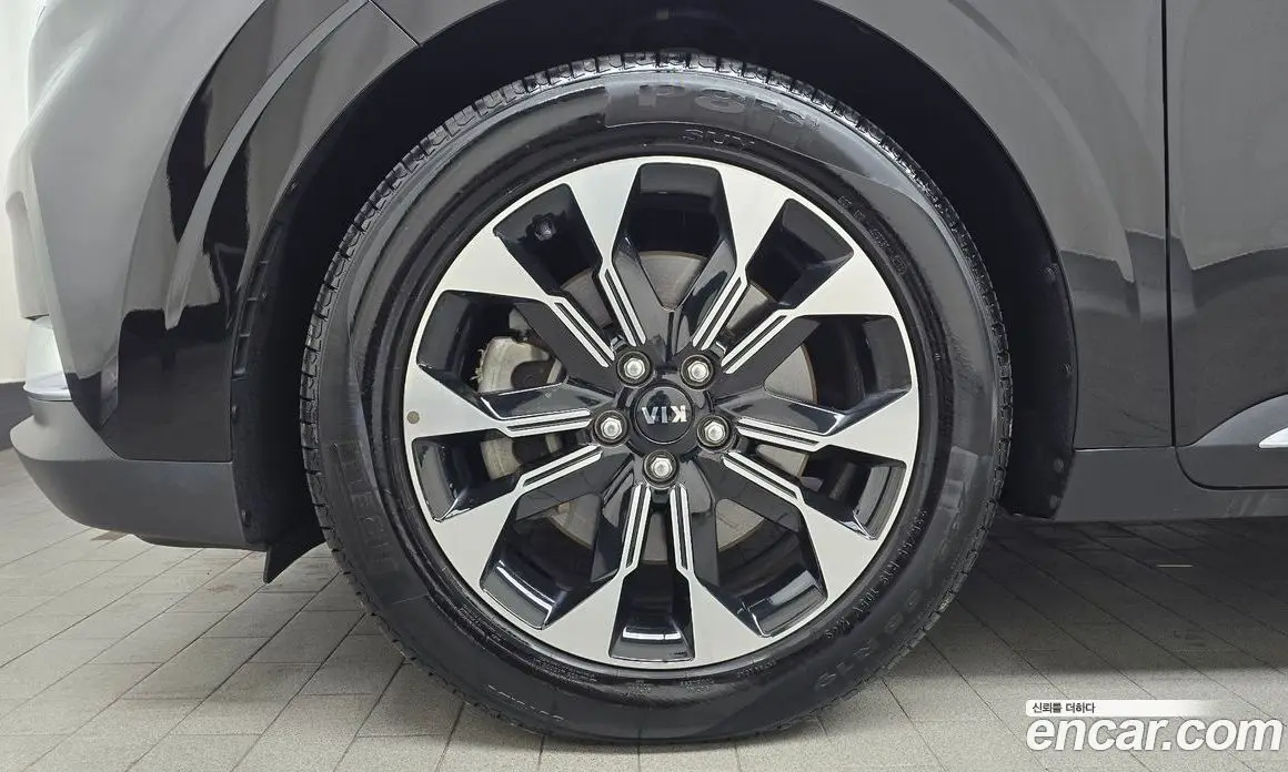 Kia Carnival 2021 2.2 автомат (гидро), фото 5