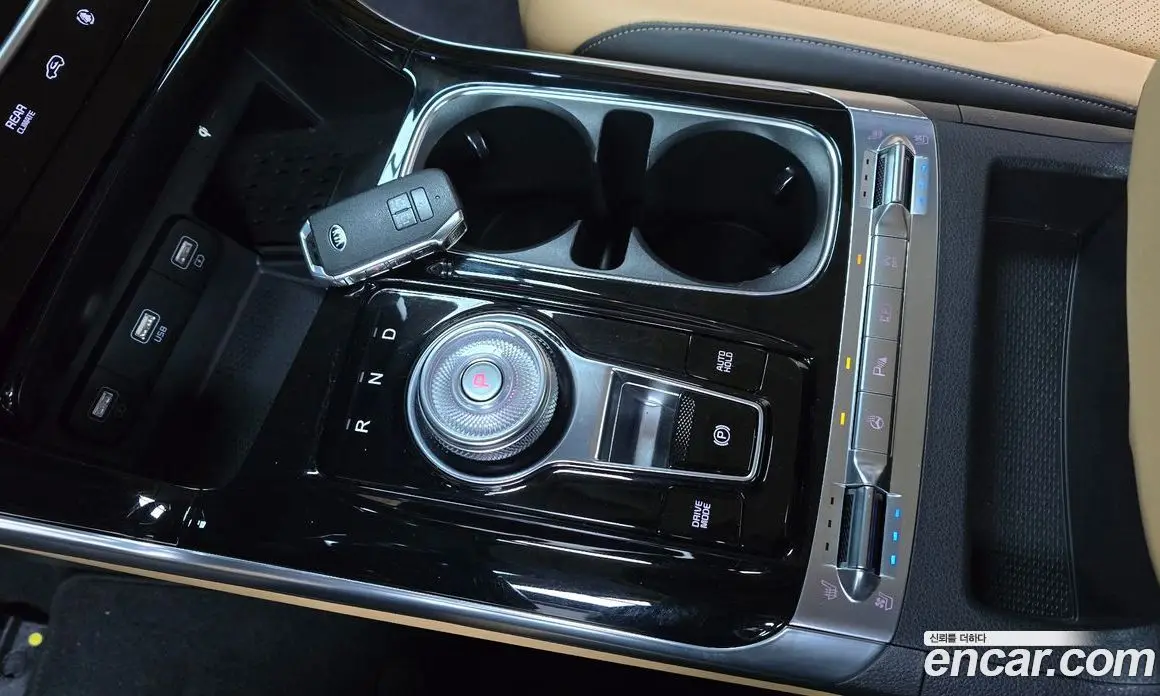 Kia Carnival 2021 2.2 автомат (гидро), фото 9